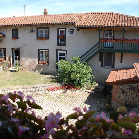 Chez Jacotte Et Elia Bed & Breakfast Saint-Galmier Exterior photo